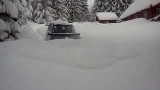 Suzuki Sidekick Moving Some Serious Snow